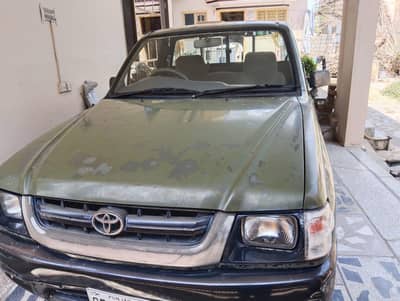 Toyota Hilux 2002