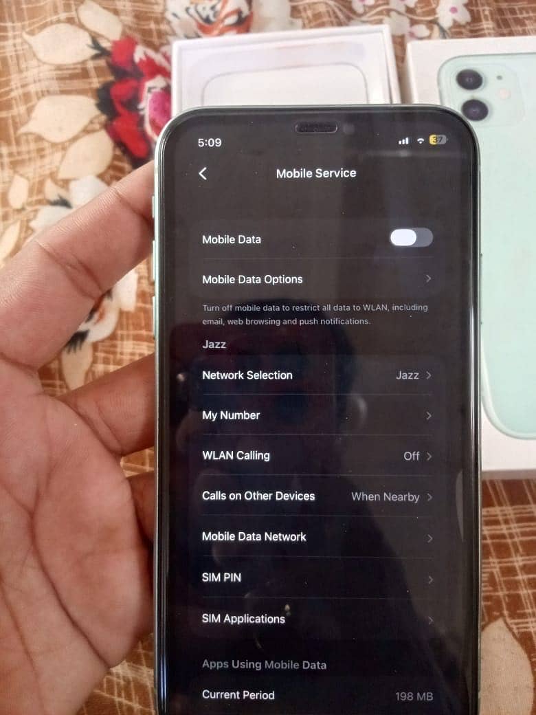 Apple iPhone 11 6