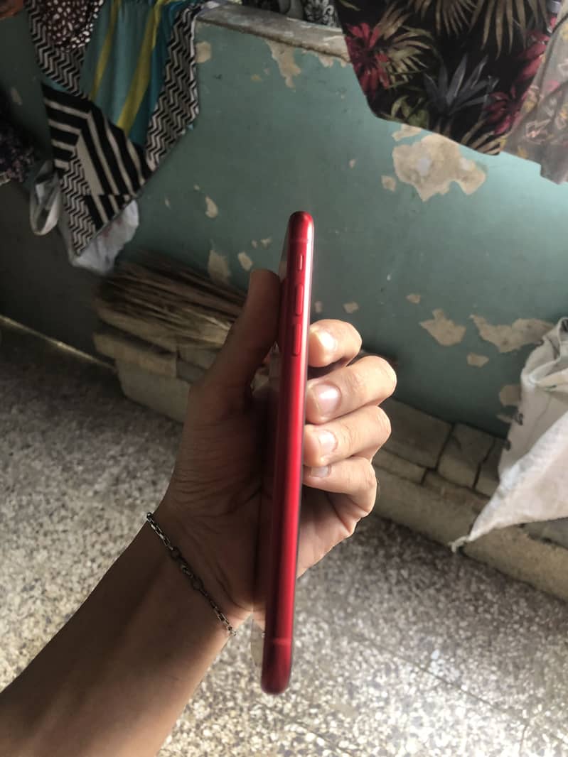 Apple iPhone 11 2