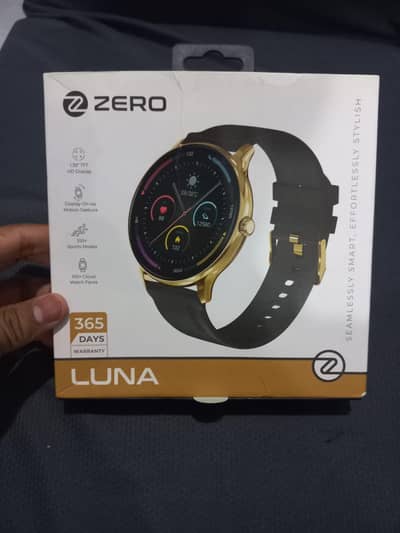 Luna Stylish Watch – Excellent Condition mein available!