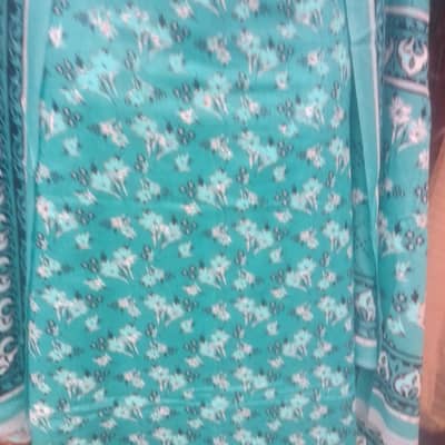 3pc ladies unstitched suit sale only 2000 Rs cod kahuta