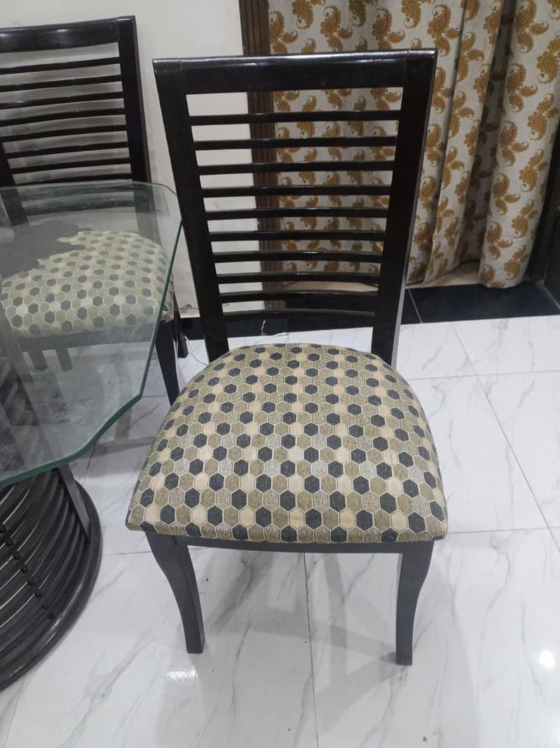 6 seater daining table 1