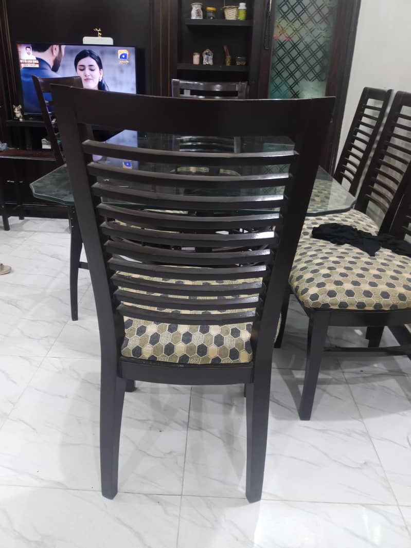 6 seater daining table 2
