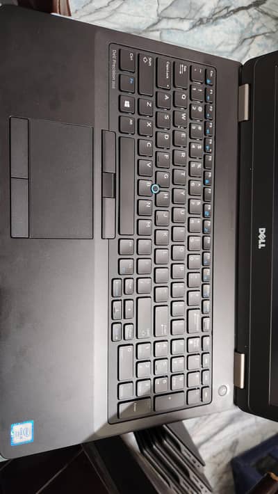 Dell precision 3510 ( Sasta workstation)