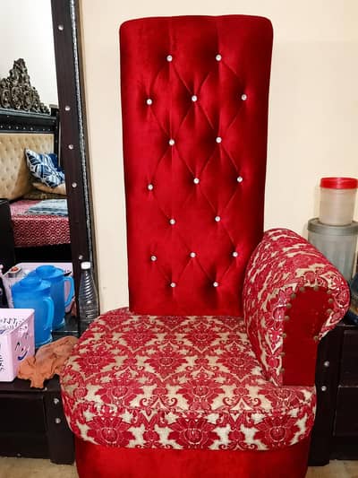 2 Sofa chair 1 table with Mirror