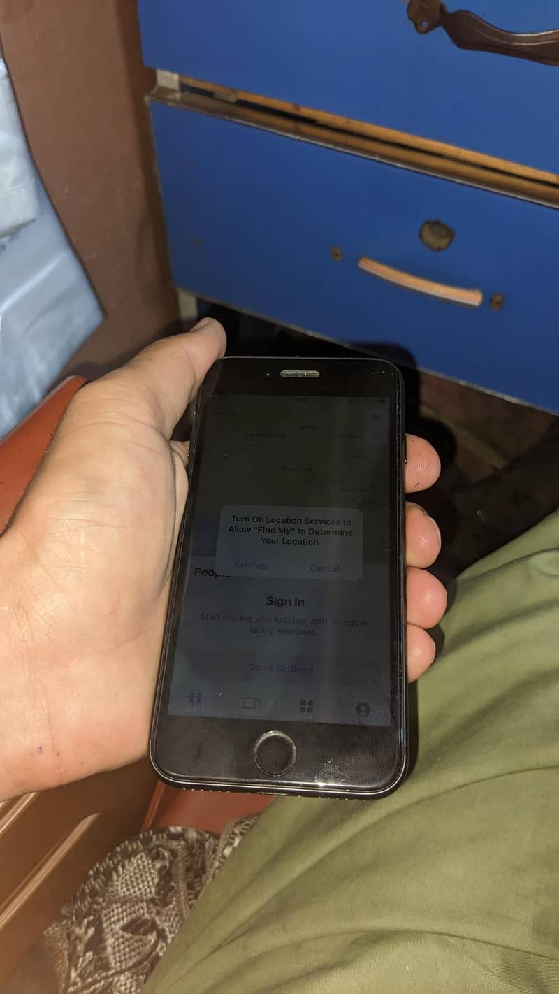 Apple iPhone 8 0