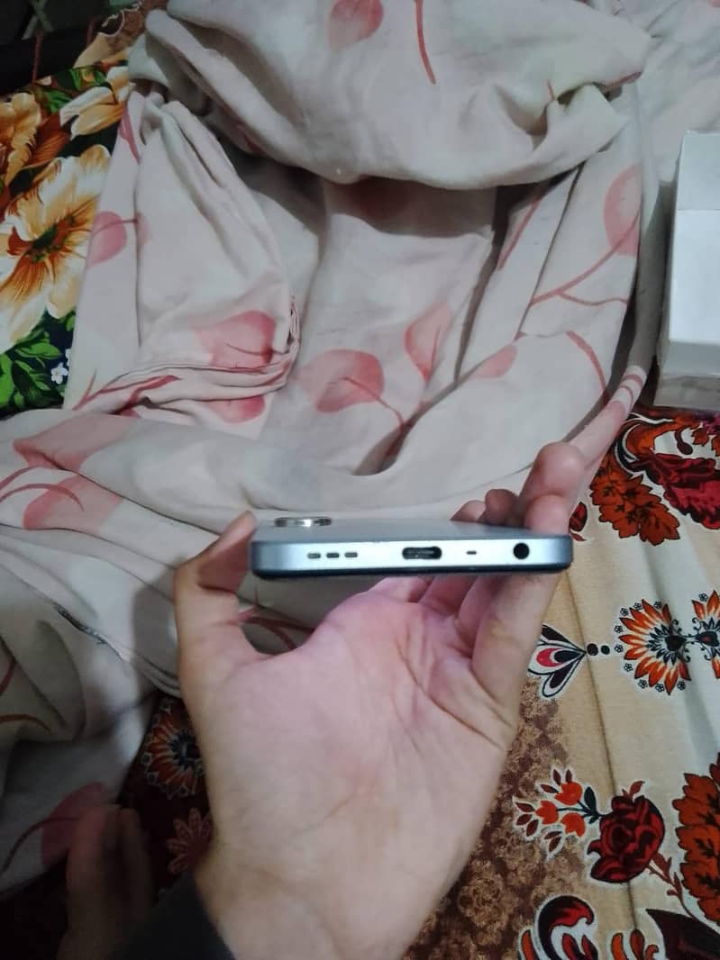 OPPO A18 1