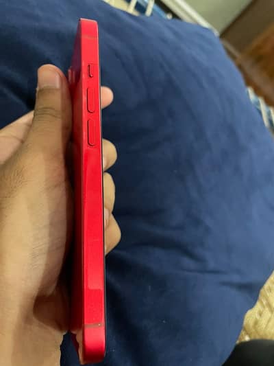 iPhone 14 simple red colour