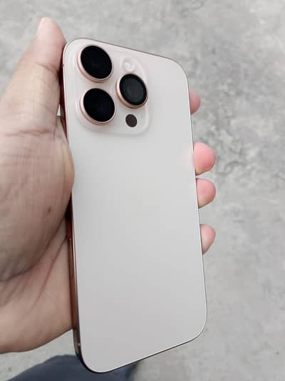 iPhone 16 Pro jv