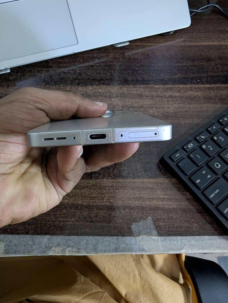 One Plus 13R 3