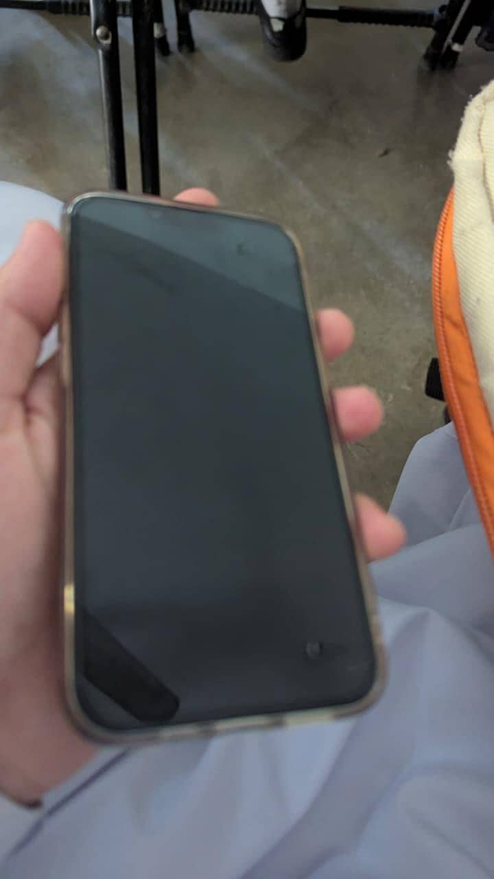 Apple iPhone 13 9