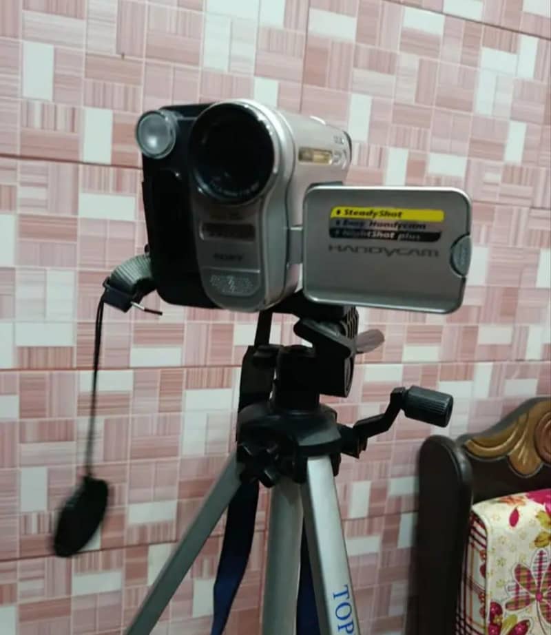 handi camera 5