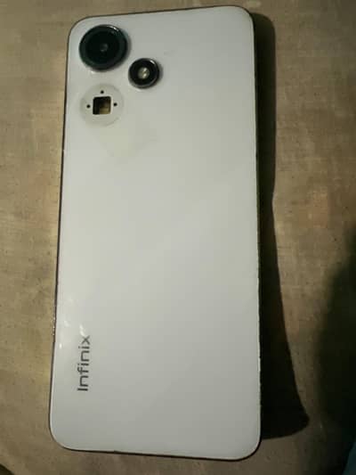 Infinix Hot 30 Play