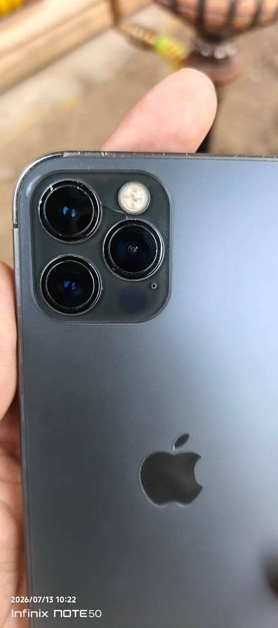 Apple iPhone 12 Pro 2