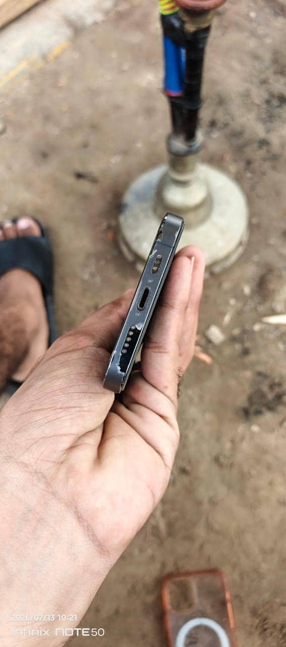 Apple iPhone 12 Pro 5