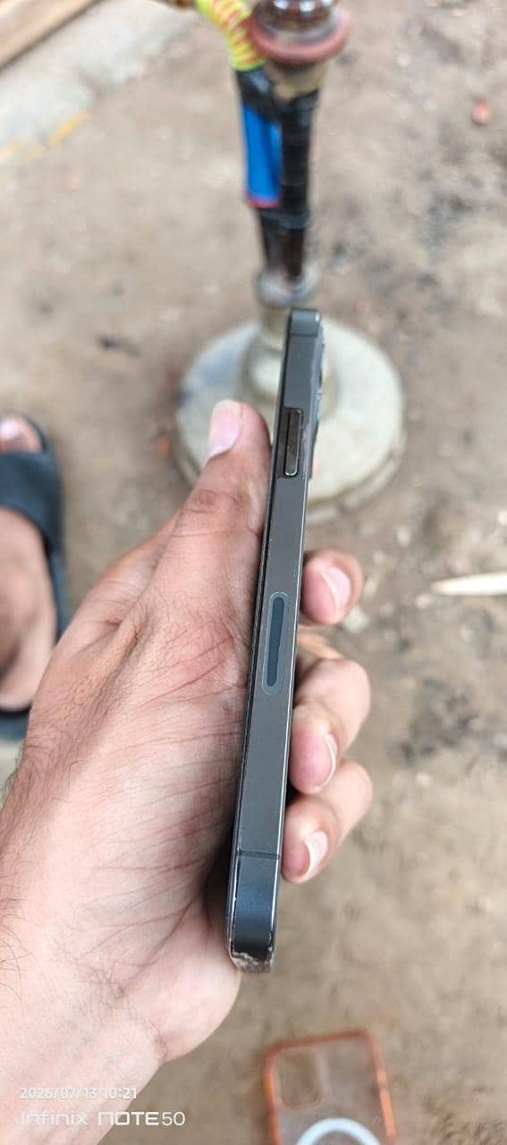 Apple iPhone 12 Pro 6