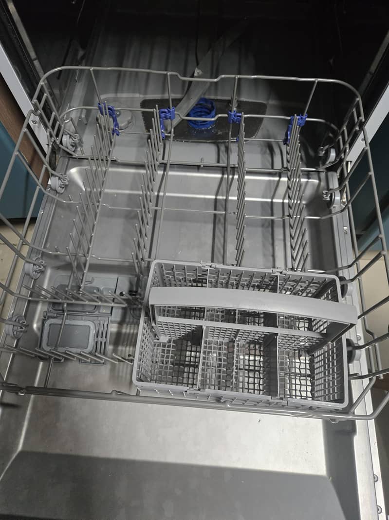 sharp dishwasher 3