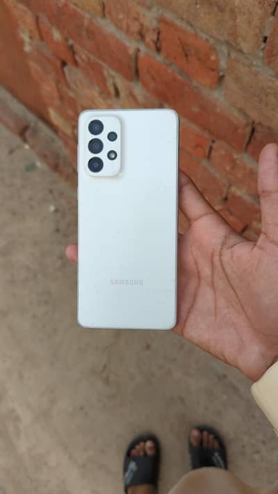 Samsung Mobile A33 5G exchange possible with display fingerprint