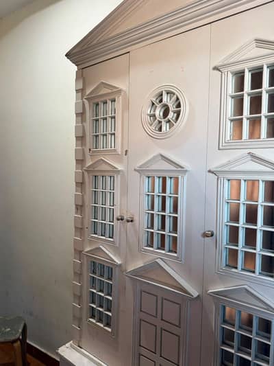 Beautiful Wooden Wardrobe for Bedroom – Used