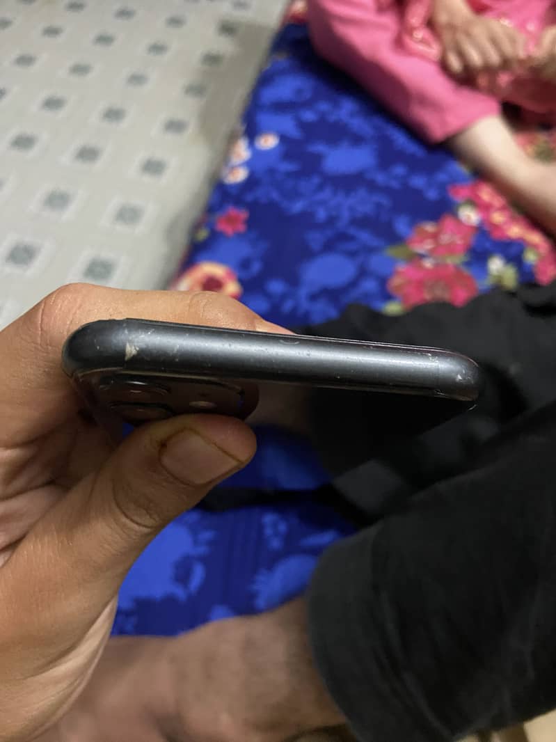 Apple iPhone 11 1