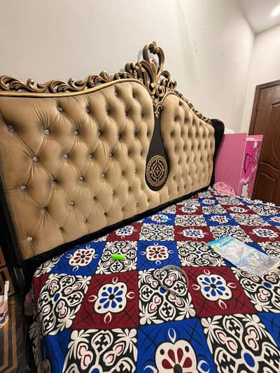 Royal King Size Bed
