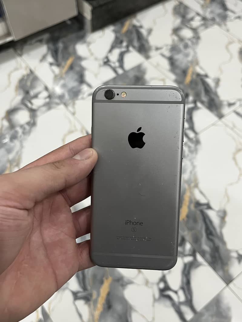Apple iPhone 6S 2