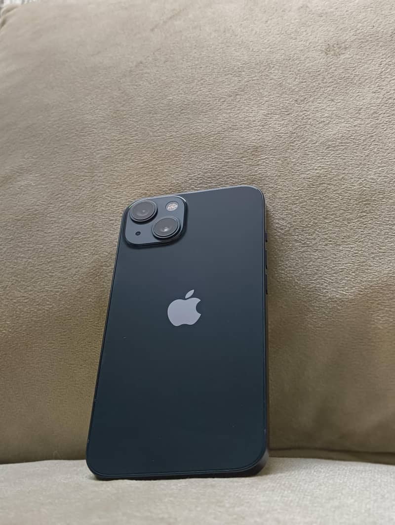 iPhone 13 14