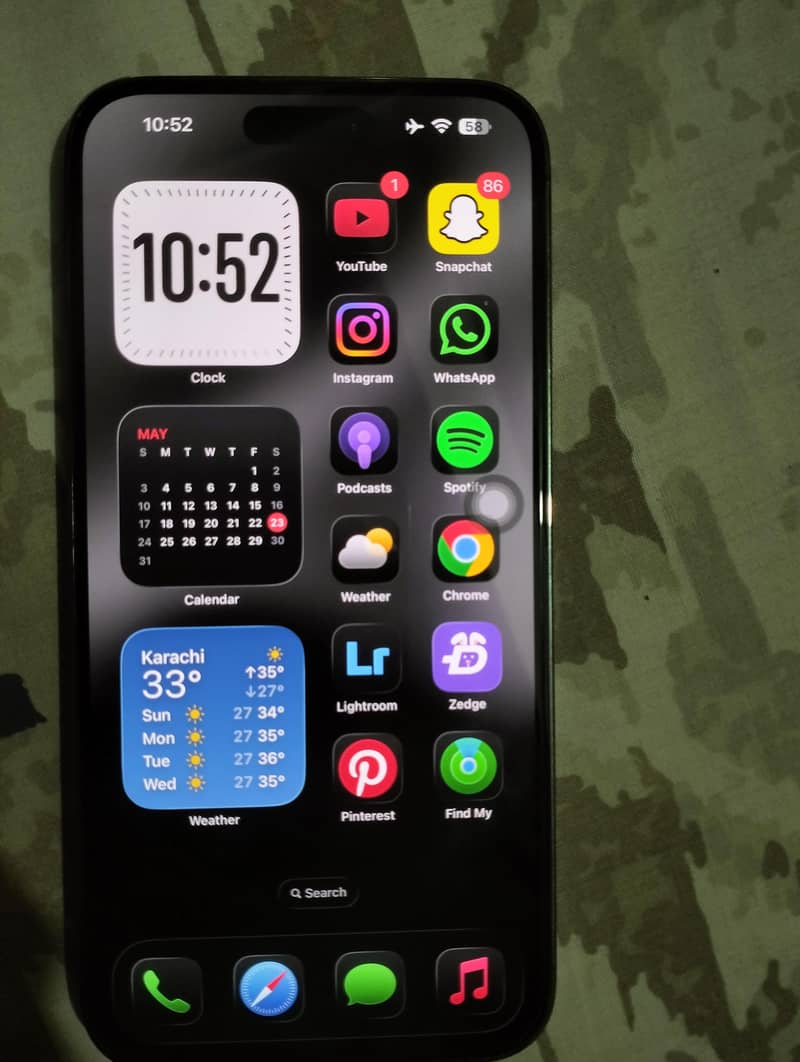 Apple iPhone 14 Pro Max 0