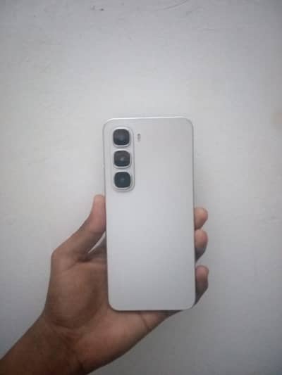 Infinix Hot 60i