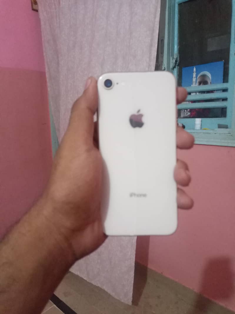 iphone 8 0