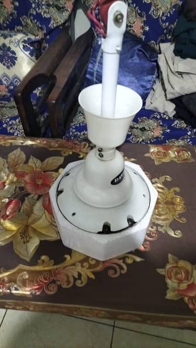 Ravian fans original ceiling fan excellent condition