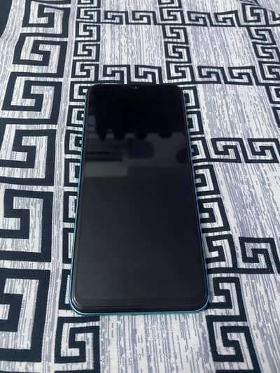 Tecno Spark 8C