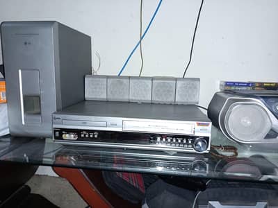 LG 5.1 Home theater system