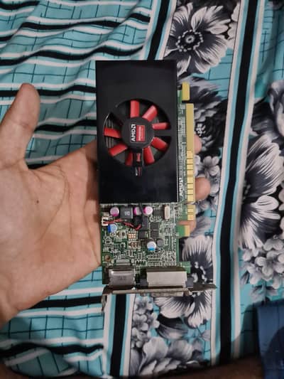 AMD Radeon (TM) R7 350X (4GB) Graphics card