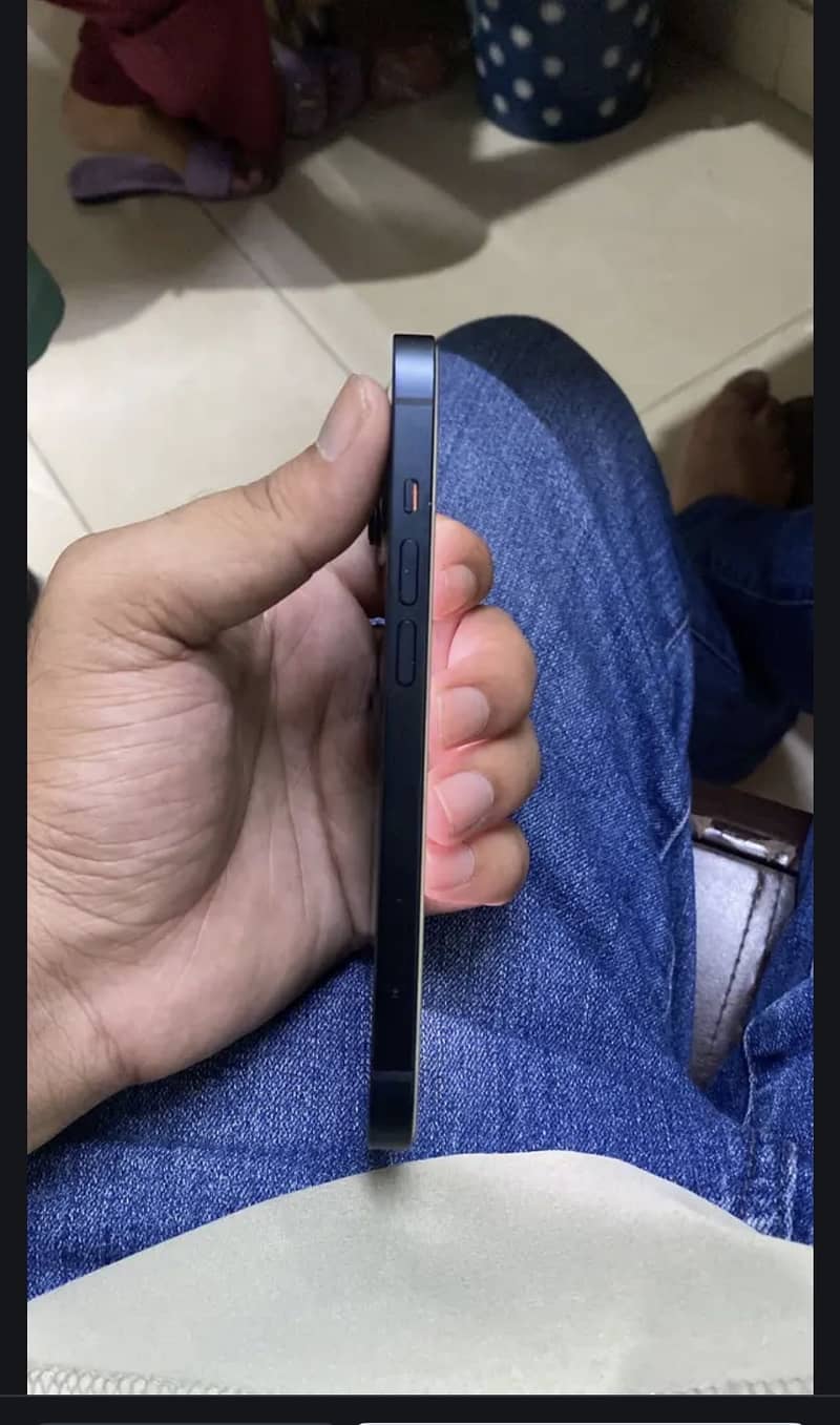 Apple iPhone 14 6