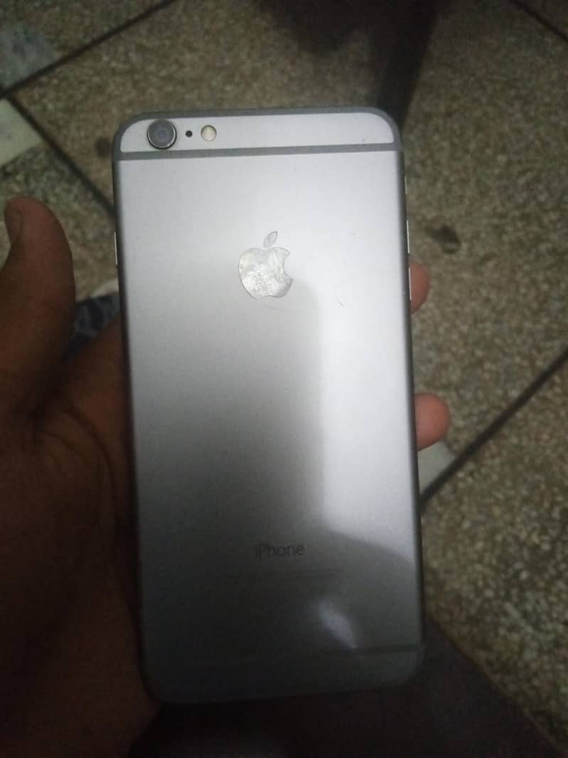 Apple iPhone 6 plus 0