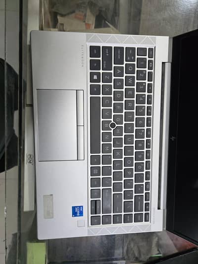 840 g8 urgent sale