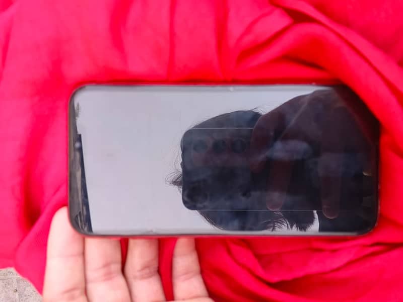 Apple iPhone 11 4