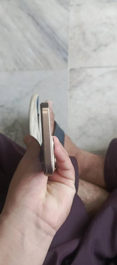 I phone 16 pro max