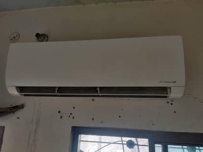 Haier ac 1.5 ton DC inverter