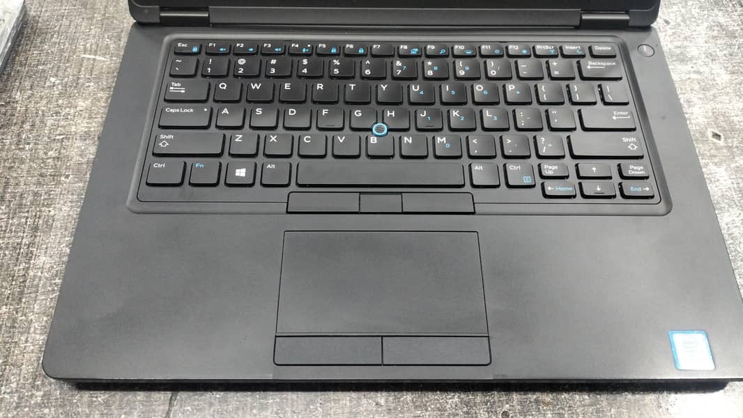 DELL 5490 2