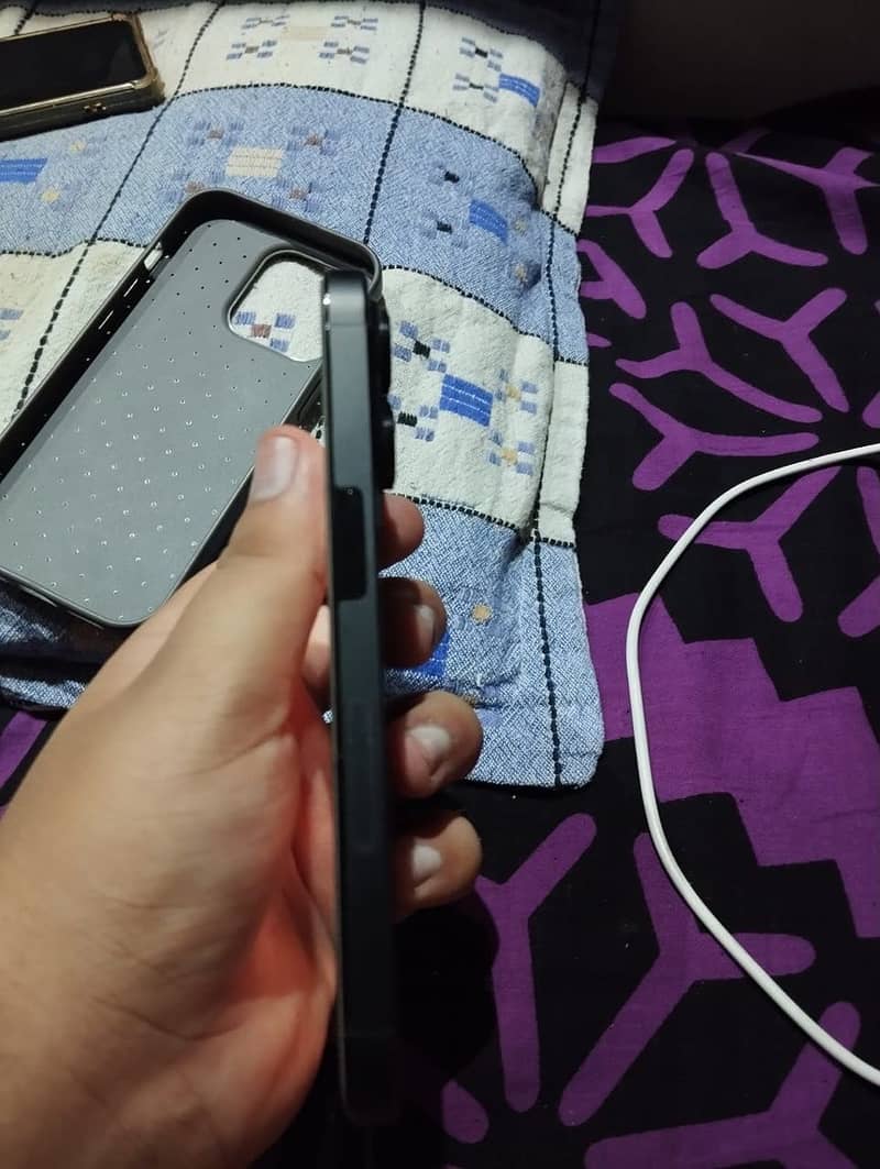 Iphone 14 2