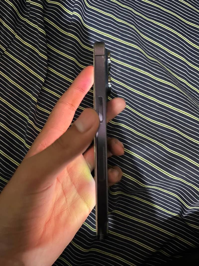 Apple iPhone 14 Pro 3