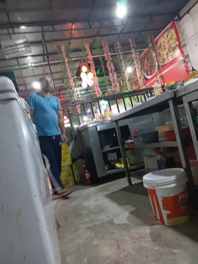 rider need valancia town a block
