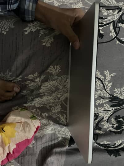 LG ultra tablet