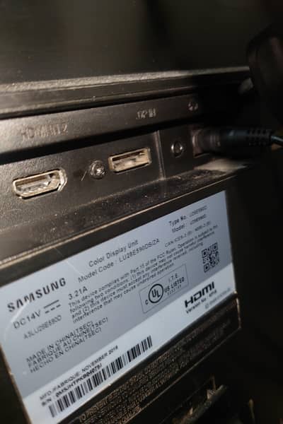 LCD for office work and gaming