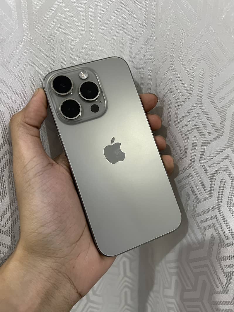 Iphone 15 pro 0