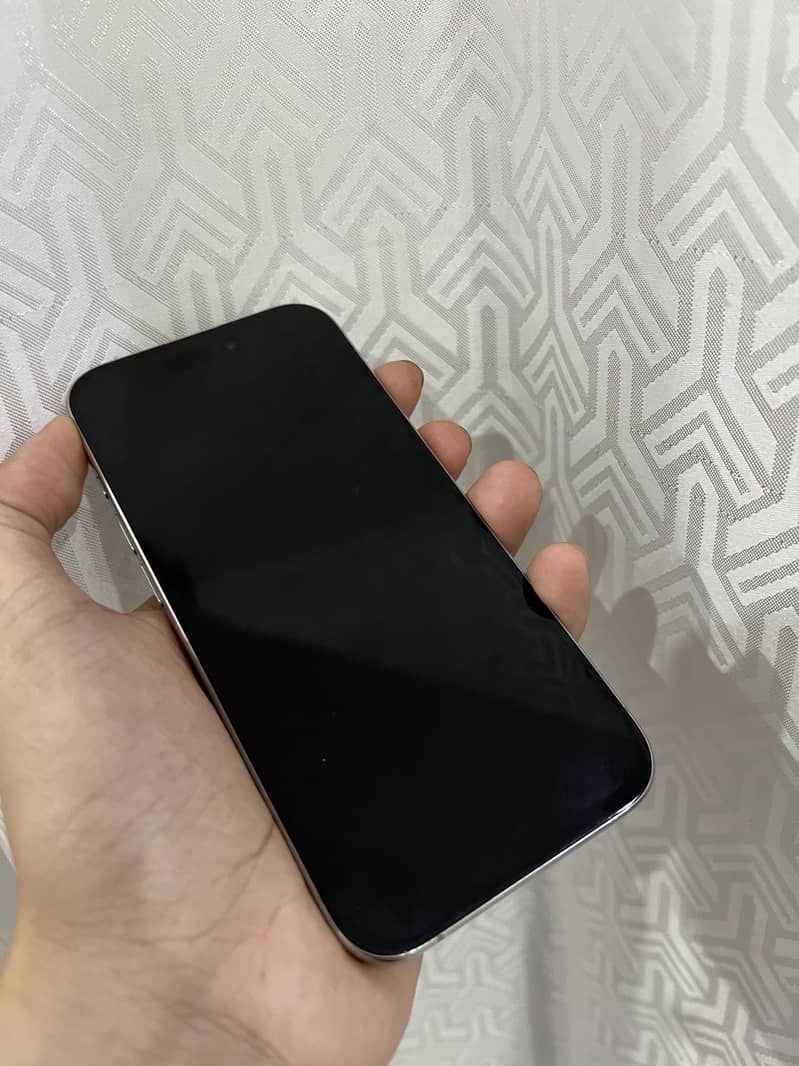 Iphone 15 pro 2