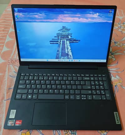 12th Gen LENOVO V15 Ryzen 5 5500U (6-Core 12-CPUs) 2GB Graphic 15.6LED