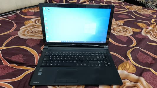 Toshiba Satellite Pro ( i5 4th 4GB 320GB 15.6 HD display) 10/10